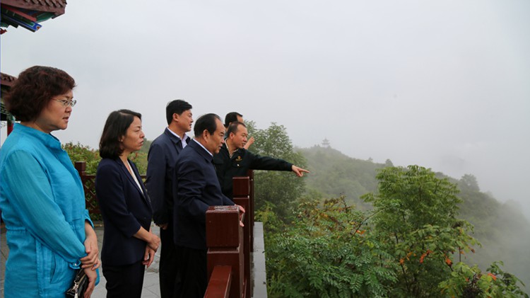 省市場監(jiān)督管理局黨組書記、局長王忠習調(diào)研金徽股份
